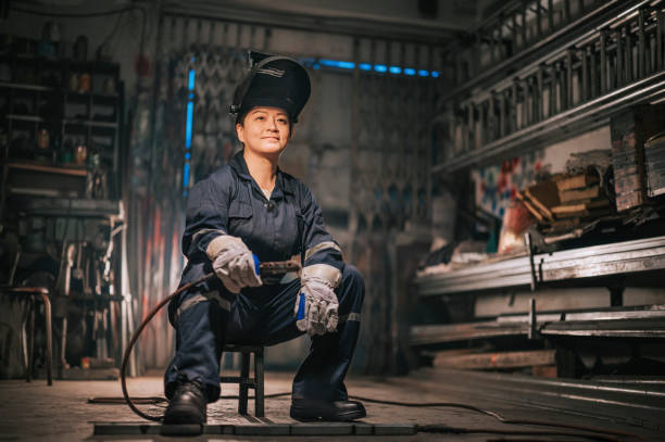  Montrose, MI Welder Pros